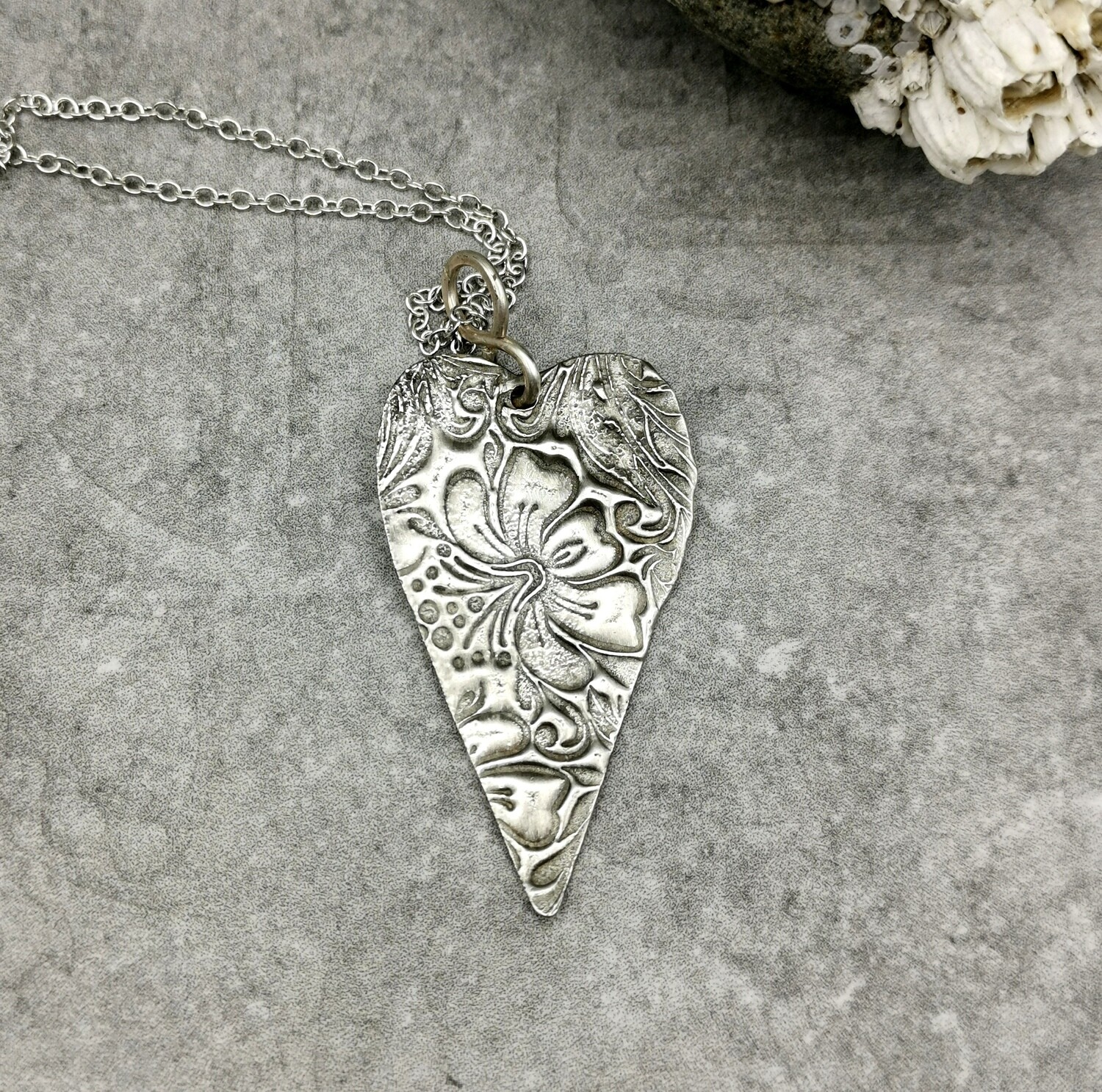 Hibiscus Patterned Heart Pendant