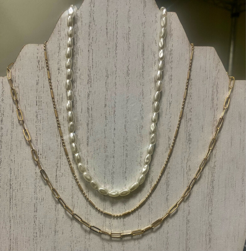 Pearls Of Sophistication Layer Necklace