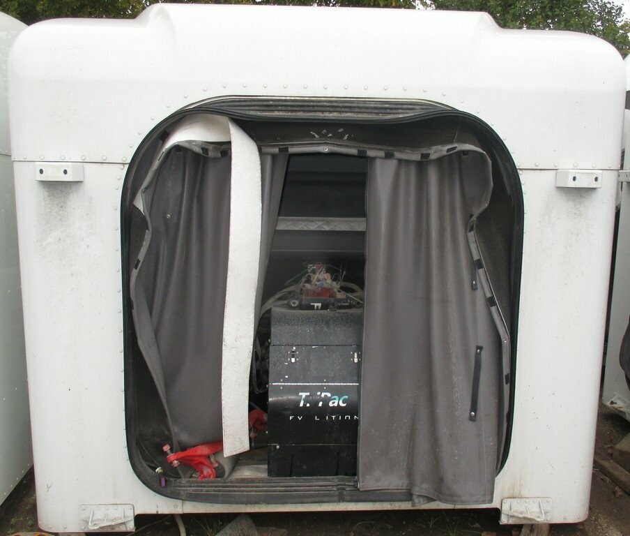 63Inch Peterbilt Sleeper Used Haul Lane Parts