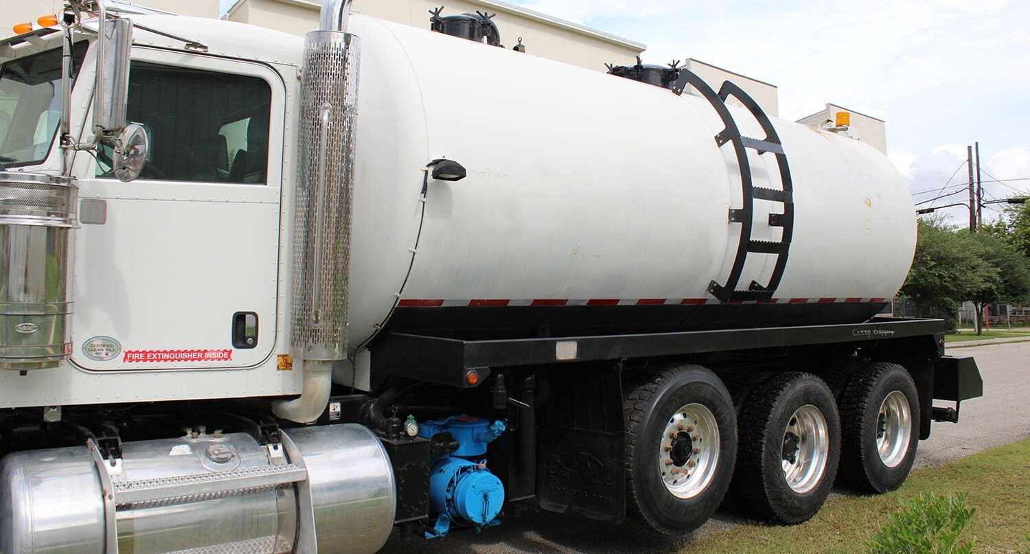 4800 Gallon Curry Vacuum