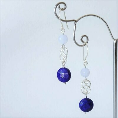 Boucles d oreilles calcedoine bleue et lapis lazuli en argent