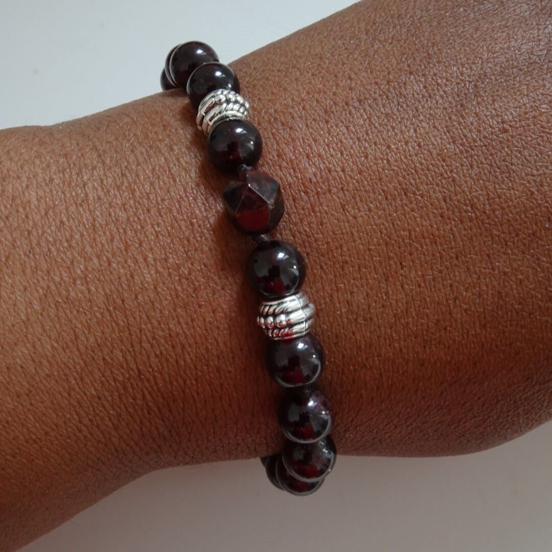 Bracelet grenat almandin