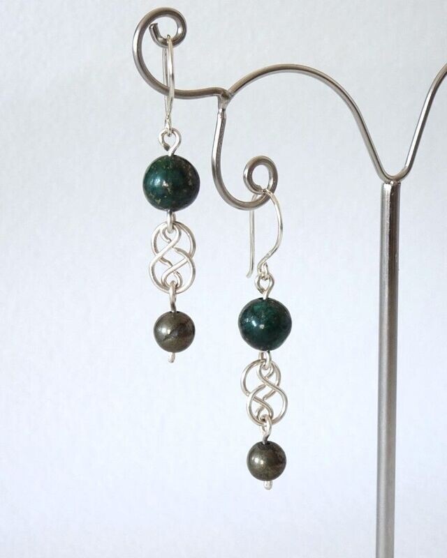 Boucles d oreilles azurite-malachite et pyrite en argent