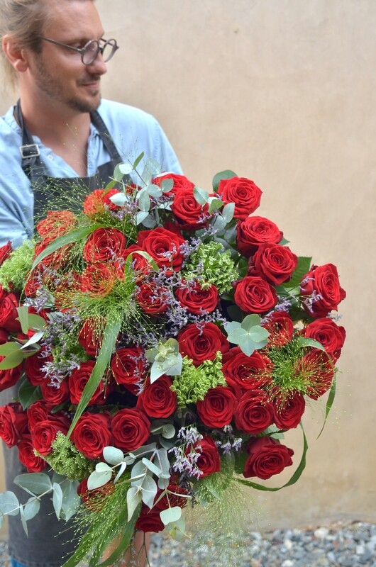 Brassée de Roses rouges