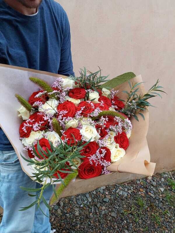 Amour Eternel en bouquet de Roses