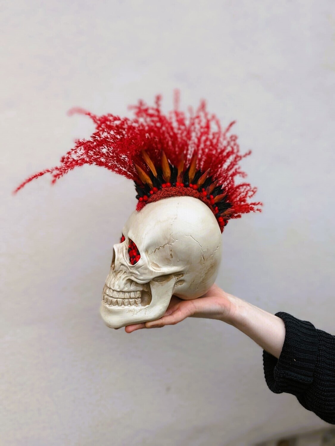 Décoration Crane Punk Rouge