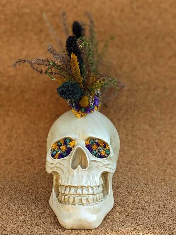 Crane Skull en fleurs séchées Bleu, Jaune, Violine