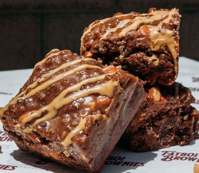 Catering - OG Favourites Box - 20 items