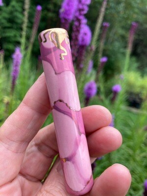 Ancient Creations Ceramic One Hitter Bat in Rose Pink  with gold sunshine design around the bowl.