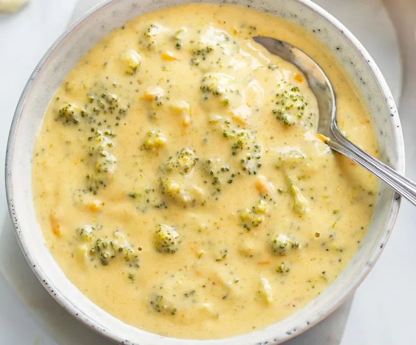 Broccoli &amp; Cheddar Soup