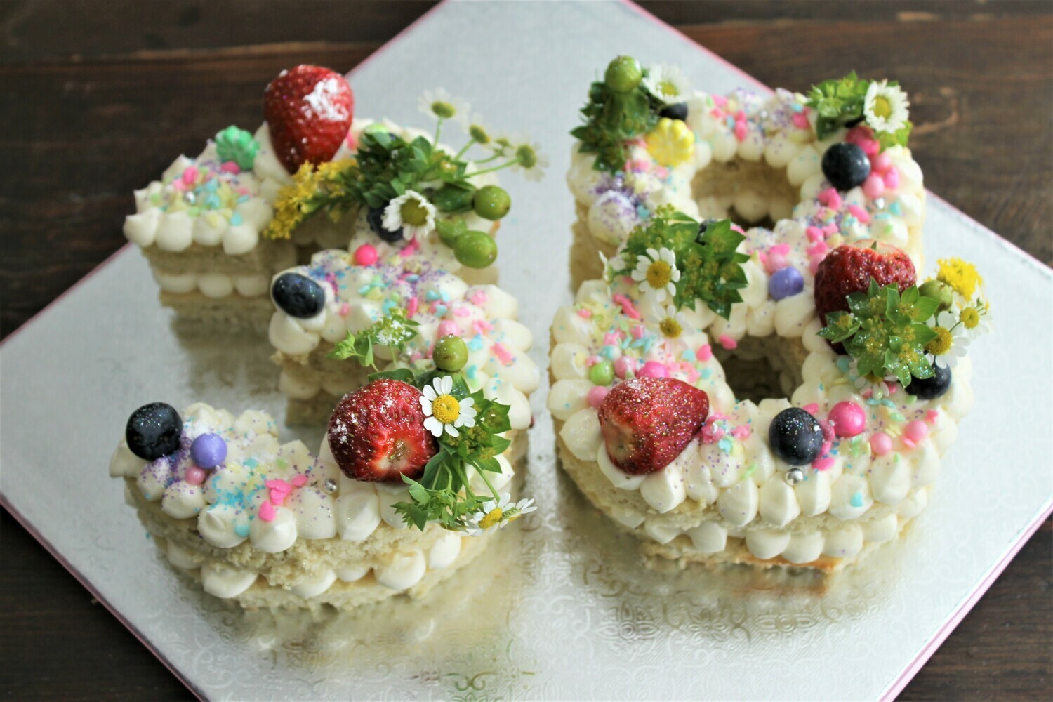 Letter & Number Cake Letter & Number Cake
