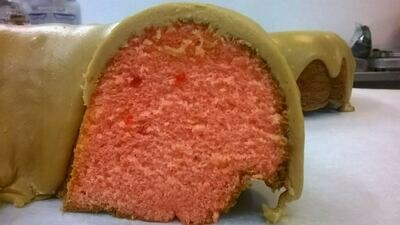 Strawberry Caramel Pound Babycake