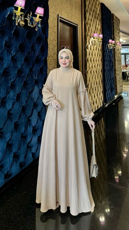 Venna Dress