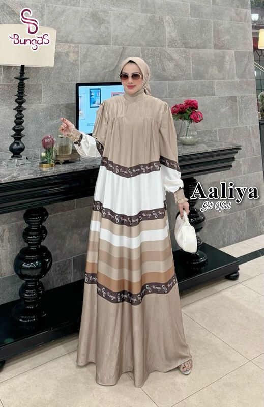AALIYA SET