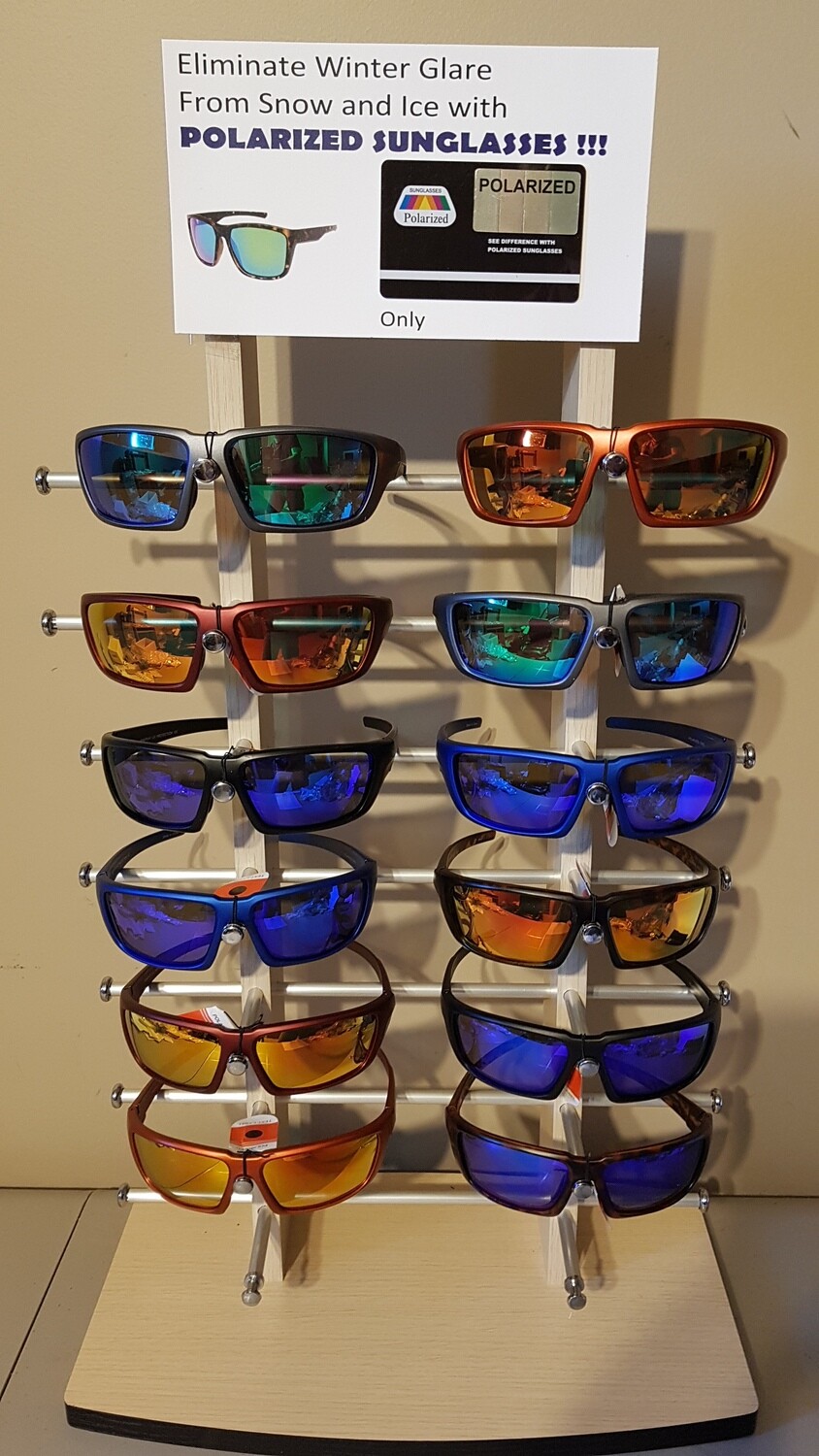 14 Unit Sunglass Display