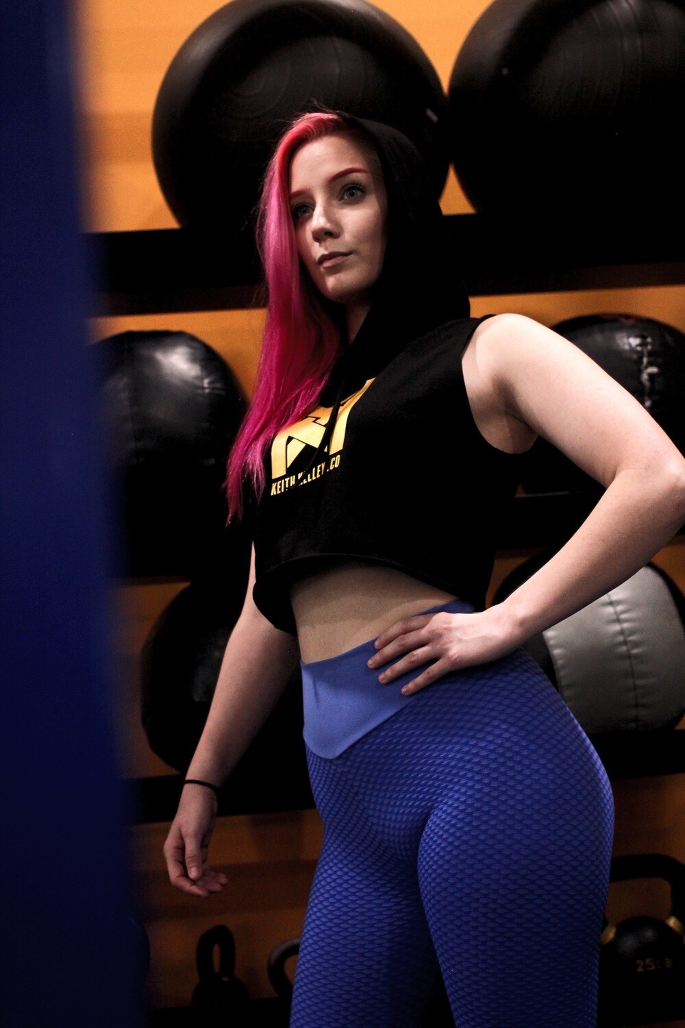 Pro Sleeveless Crop Top Hoodie