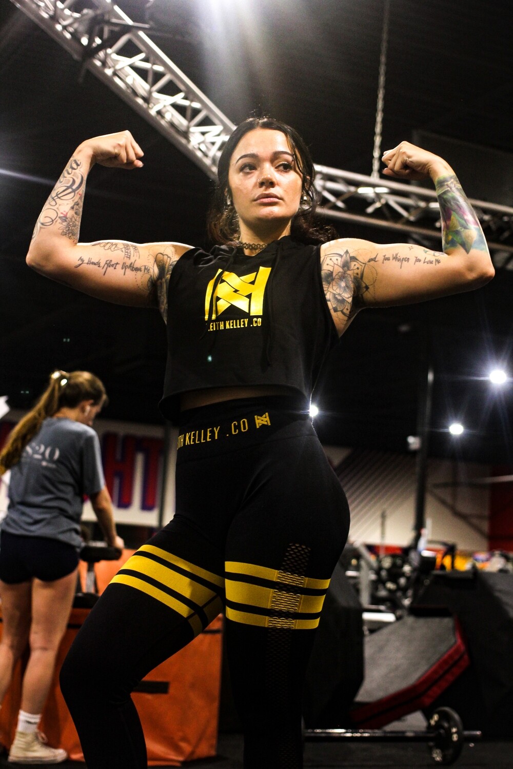 Pro Sleeveless Crop Top Hoodie