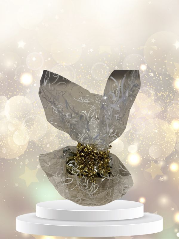 Small Women’s Christmas Basket