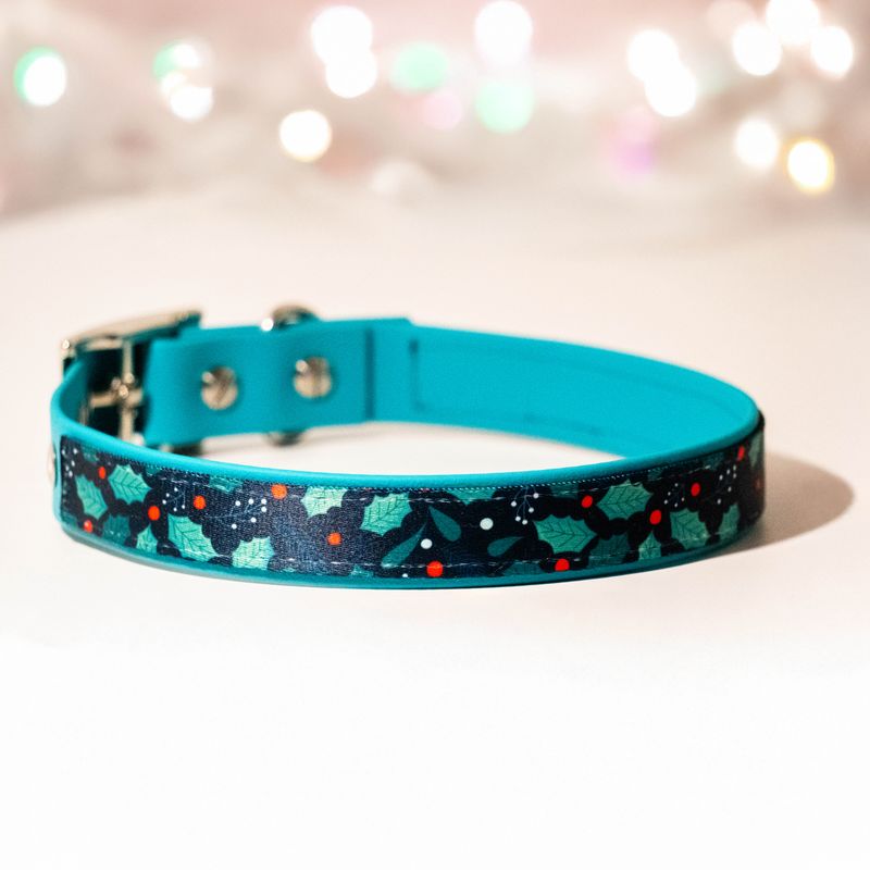 En stock - Collier Noël en houx  En stock - Collier Noël en houx