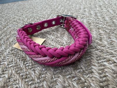 Collier Tahiti - rose framboise 