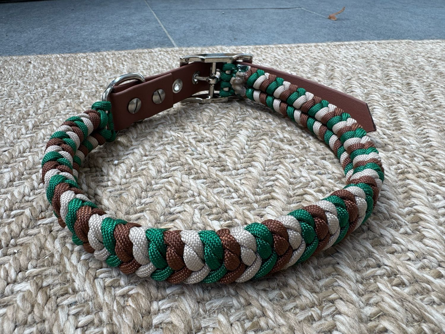 Collier Mahana - vert brun beige