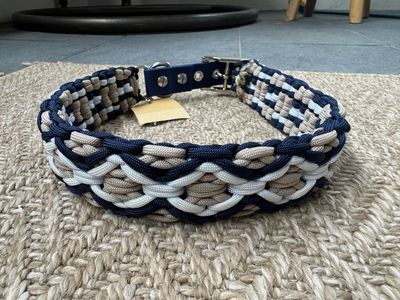 Collier Isis - marine beige