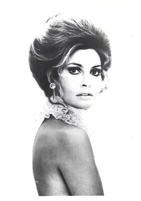 Welch, Raquel