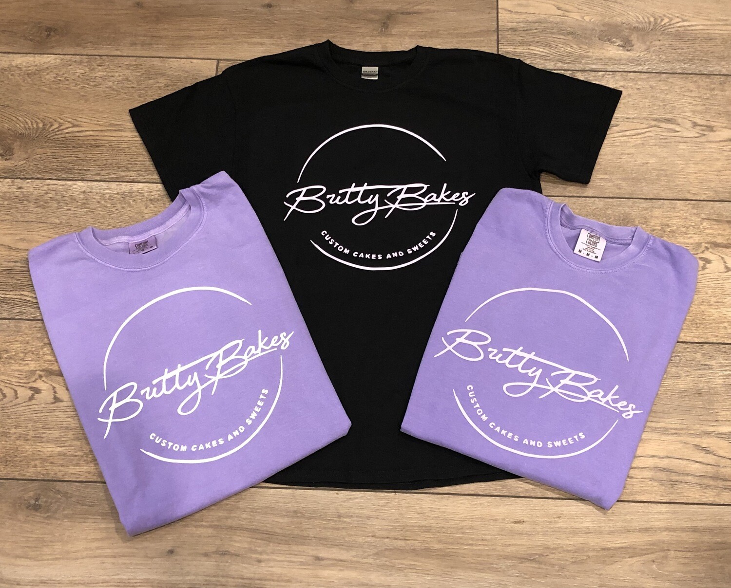 Britty Bakes T-shirts