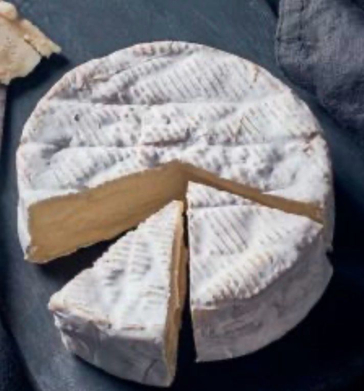 Camembert fermier des Pyrénées au lait cru