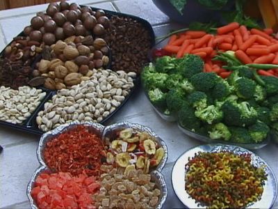 DRIED FRUIT AND VEG