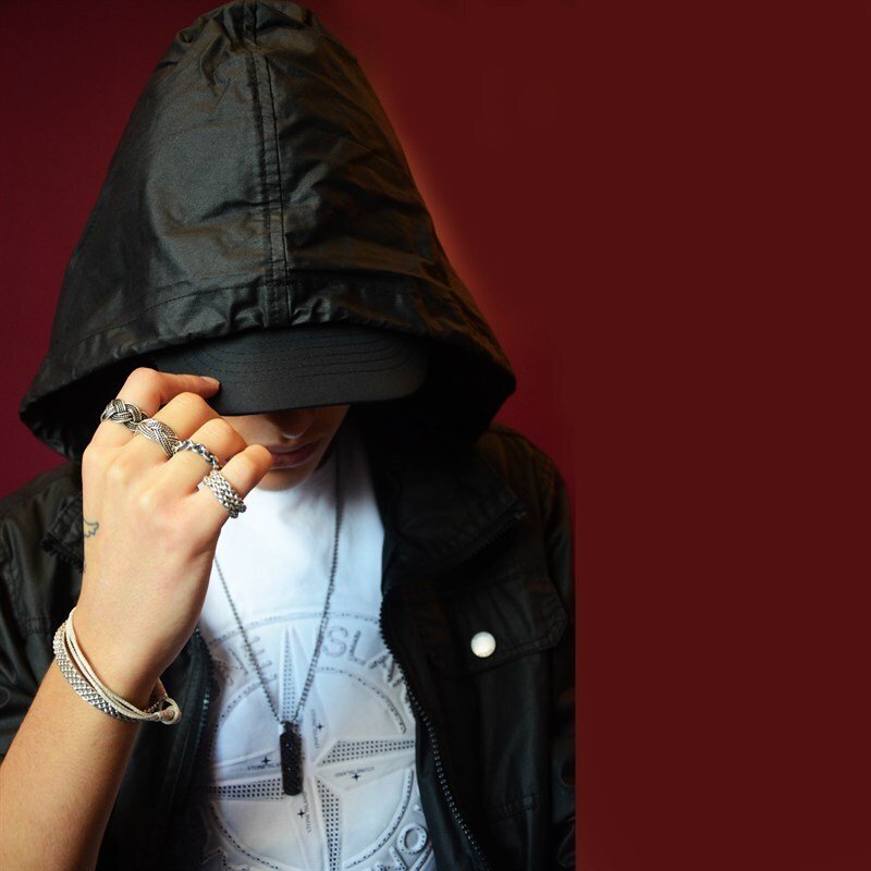 Premium Artemis Bangle