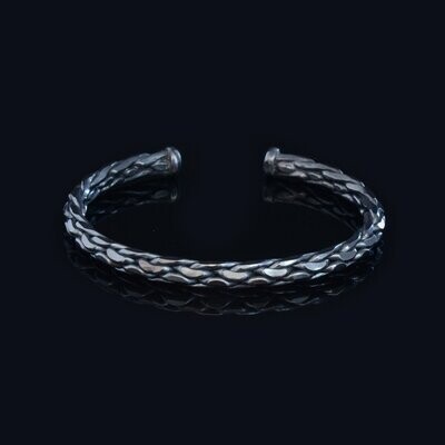 Premium Dragon Bangle Oxidized Premium Dragon Bangle Oxidized