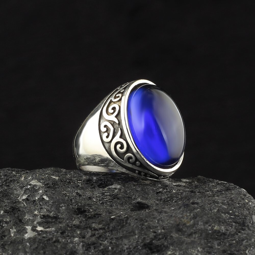 Herrenring aus 925er Sterlingsilber mit  blauem Tigeraugen-Stein