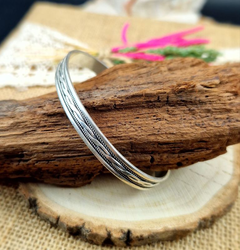 925 Silver Unisex Handmade Bangle Bracelet 925 Silver Unisex Handmade Bangle Bracelet
