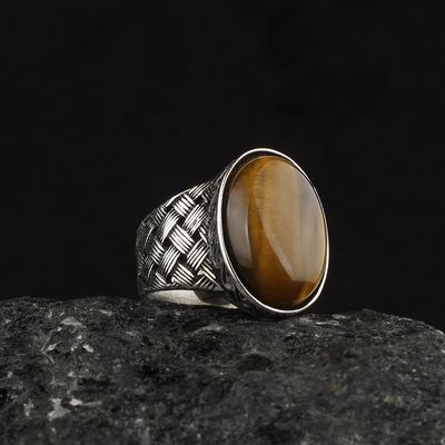 Herrenring aus 925er Sterlingsilber mit Tigeraugen-Stein
