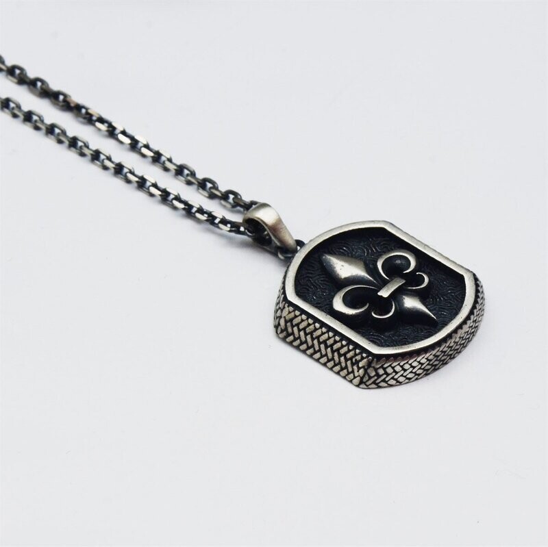Premium Zambak Necklace Premium Zambak Necklace