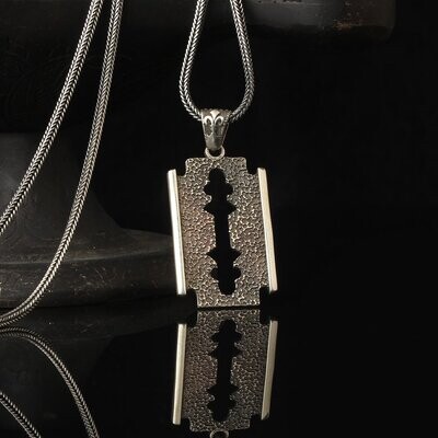 925K Sterling Silver Razor Blade Necklace 925K Sterling Silver Razor Blade Necklace