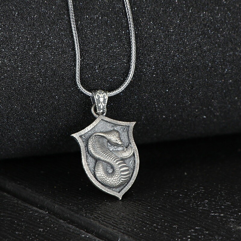 925K Sterling Silver Snake Necklace 925K Sterling Silver Snake Necklace