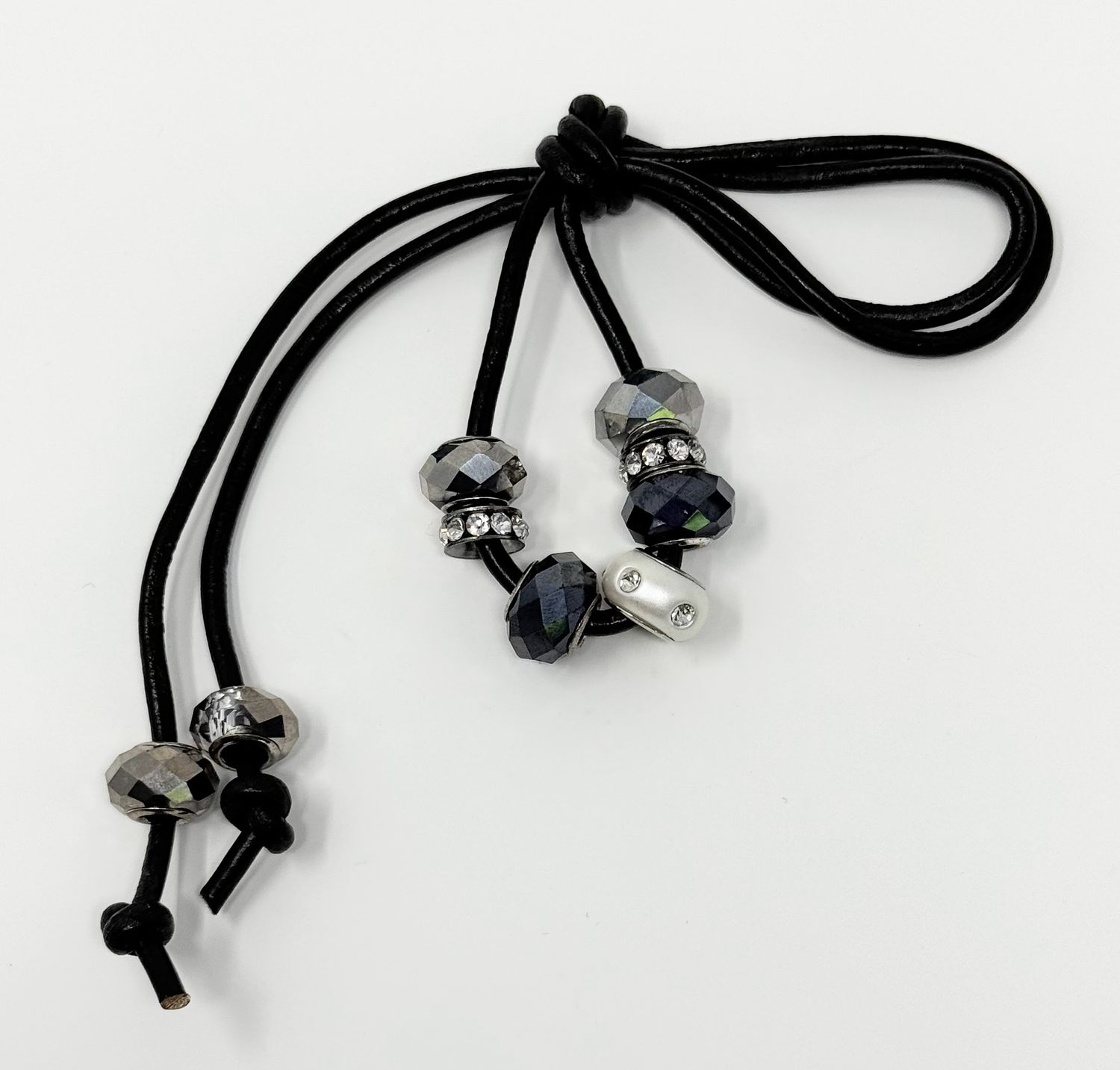 Loc Tie - Silver Fox