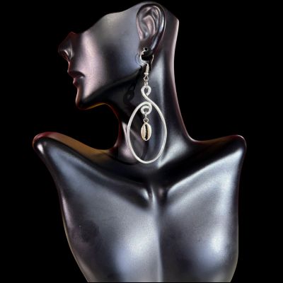 EA-Oval Silver Cowry Dangle