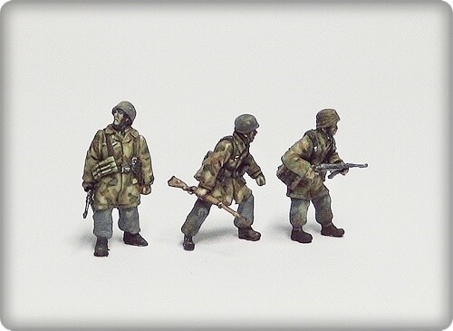 Deutsche Fallschirmjäger in der Normandie 1944