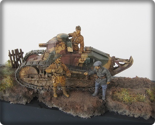 US Tankbesatzung und französischer Tankoffizier 1918