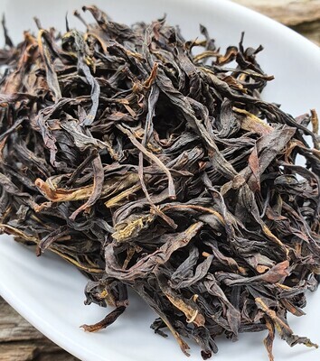 Song Zhong Dan Cong oolong