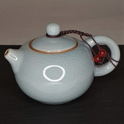 "Crackle" pots and Gaiwan
