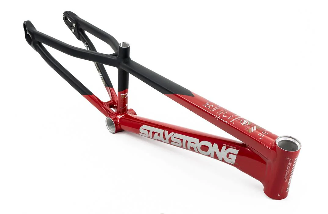 Stay Strong V5 2025 BLACK/RED