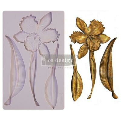 Prima Marketing - Re-design Decor Mould - 5&quot;x8&quot; - Wildflower 
