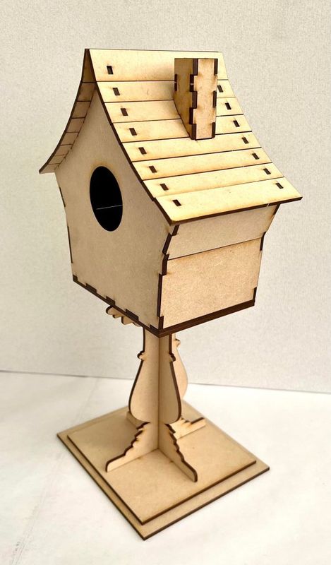 Dusty Attic - MDF Birdhouse on Stand - 33 cm tall