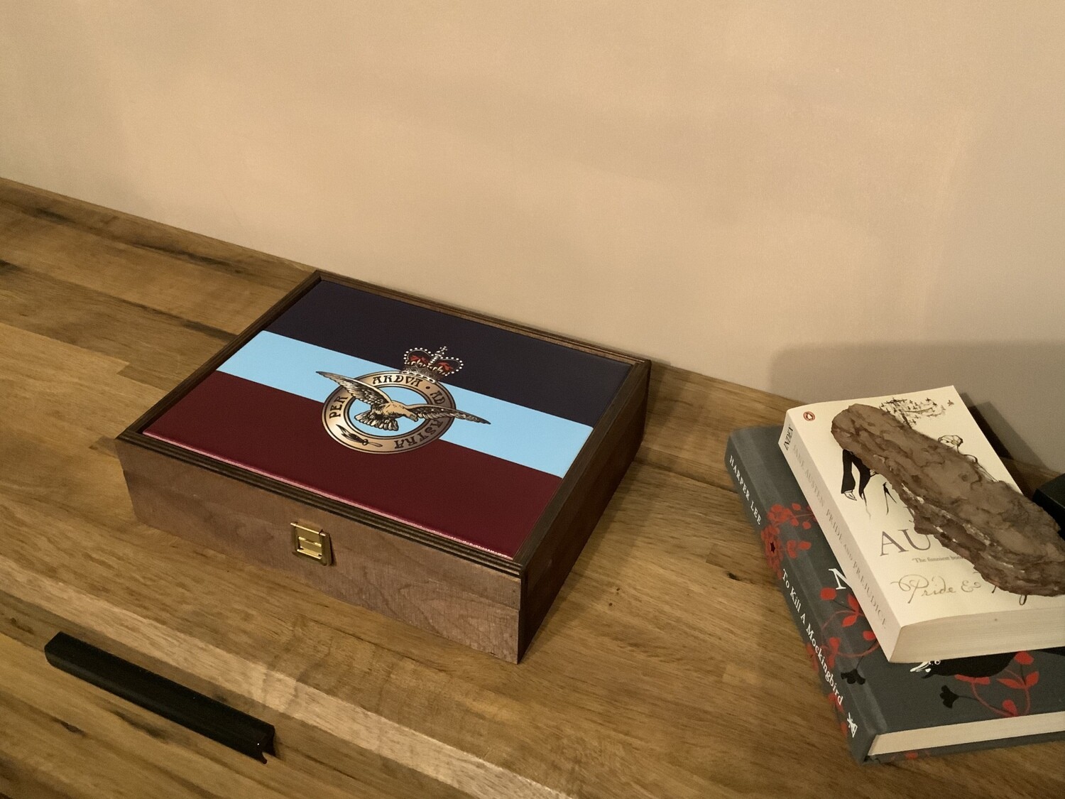 Royal Air Force RAF, Premium Large Military Medals Box.