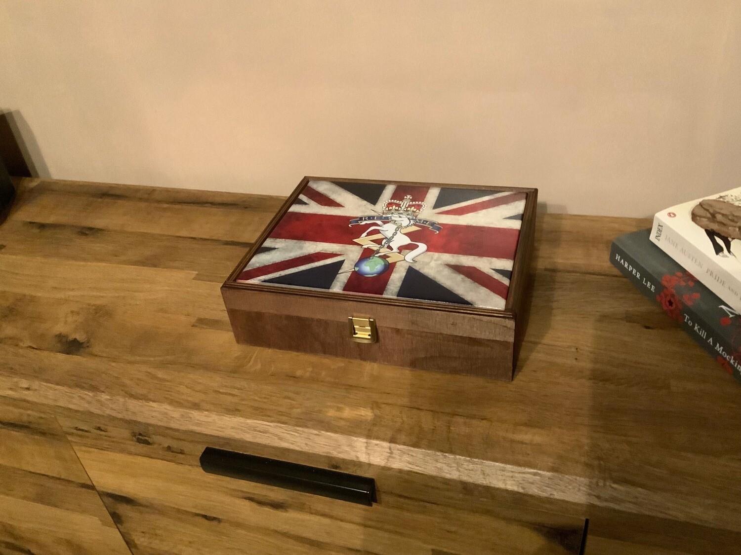 REME Premium Medals Box . Makes the perfect Gift!