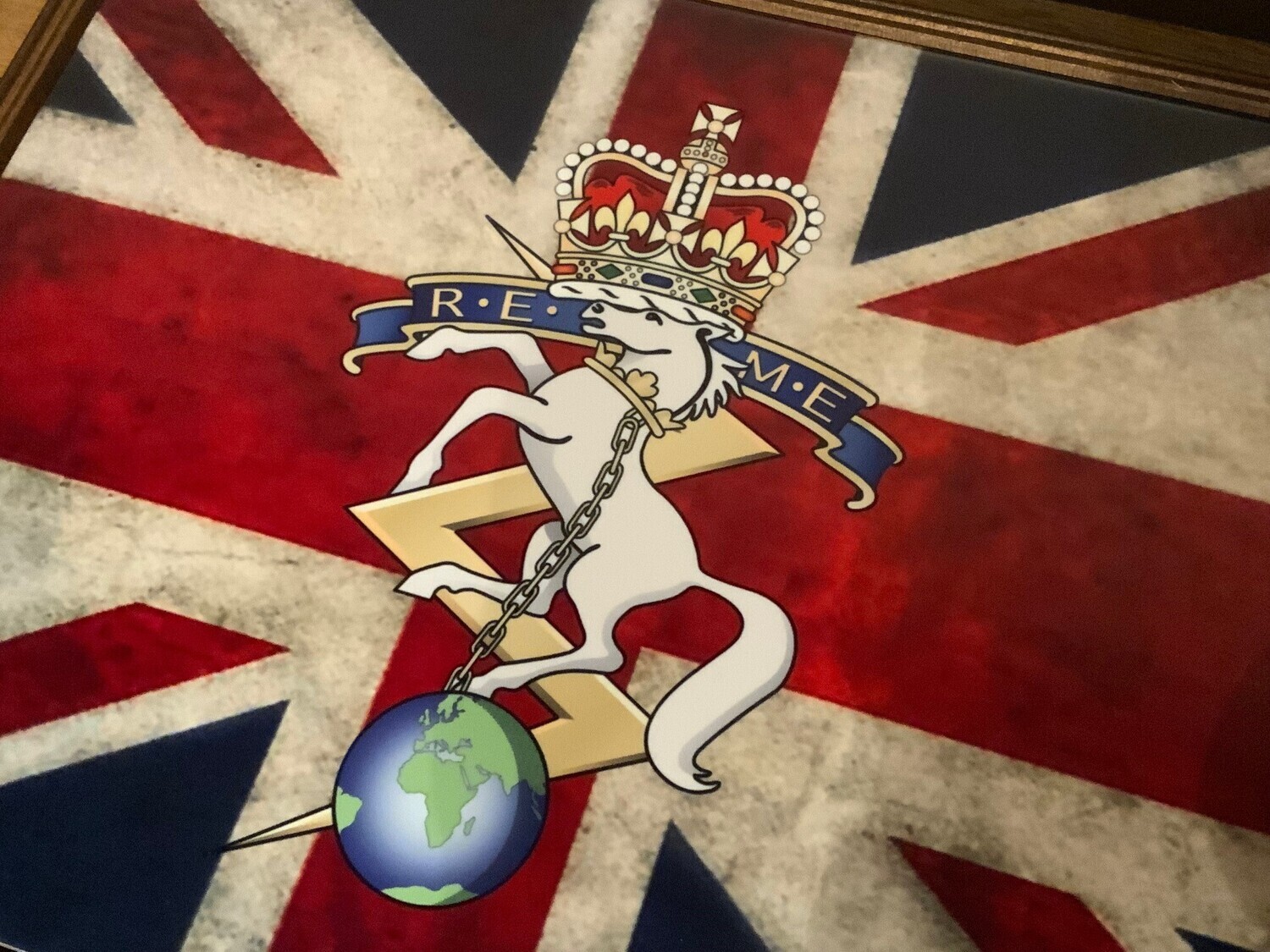 REME Premium Medals Box . Makes the perfect Gift!